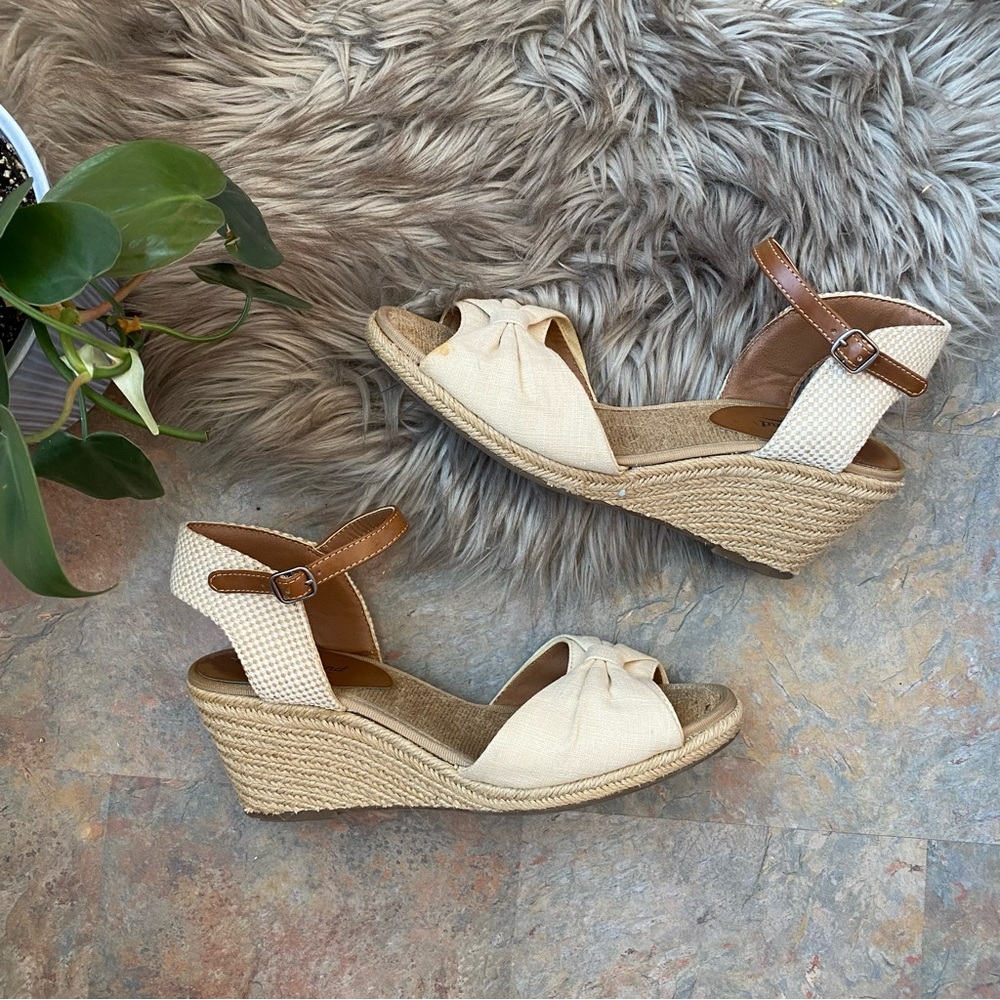 Lucky Brand Kavala espadrille wedge sandals